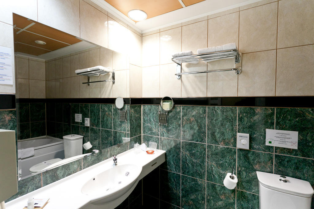 Hotel Dacia Rrt Bukarest Zimmer foto